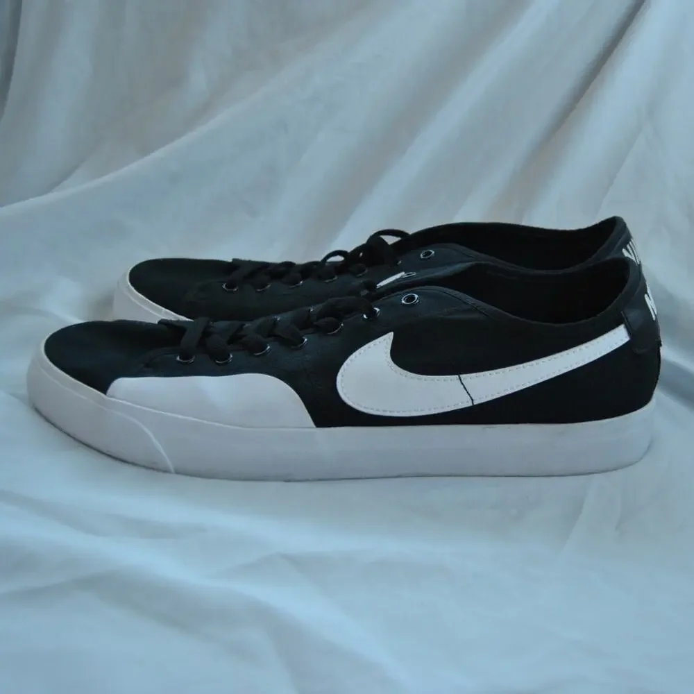 Nike SB BLZR Court Mens Shoe Black White Size 11